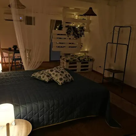 Room33 3*